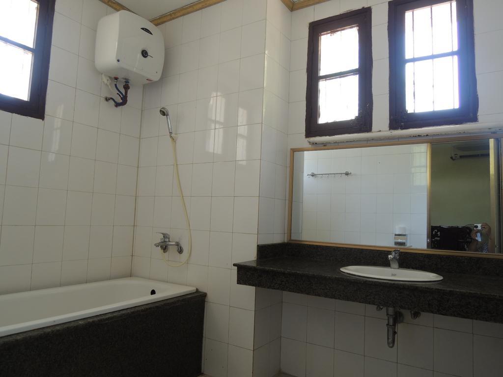 Hoa Phuong Hotel Hai Phong Room photo